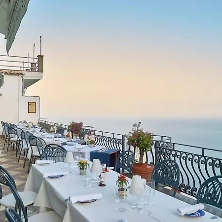 Hotel Diffuso Bacco