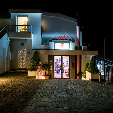 Hotel Diffuso Bacco Furore