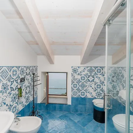 Diffuso Bacco Hotel