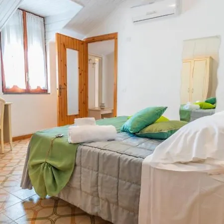 Diffuso Bacco Hotel