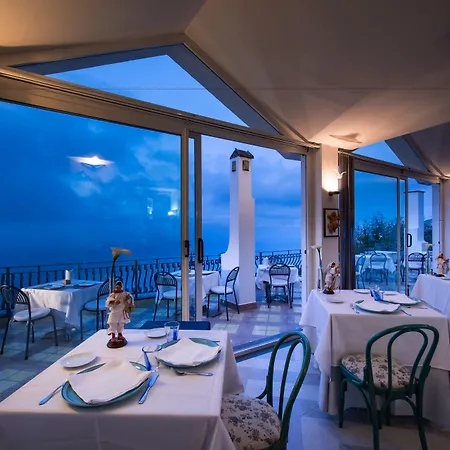 Diffuso Bacco Hotel