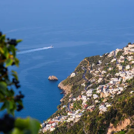 Diffuso Bacco Hotel Furore